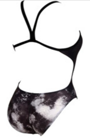 W SWIMSUIT CHALLENGE BACK ALLOVER KADIN YÜZÜCÜ MAYOSU  / BLACK-BLACK-MULTI