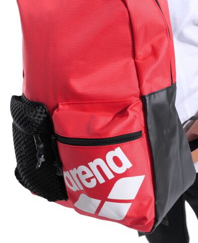 Arena One Go Backpack 30 Litre/Red